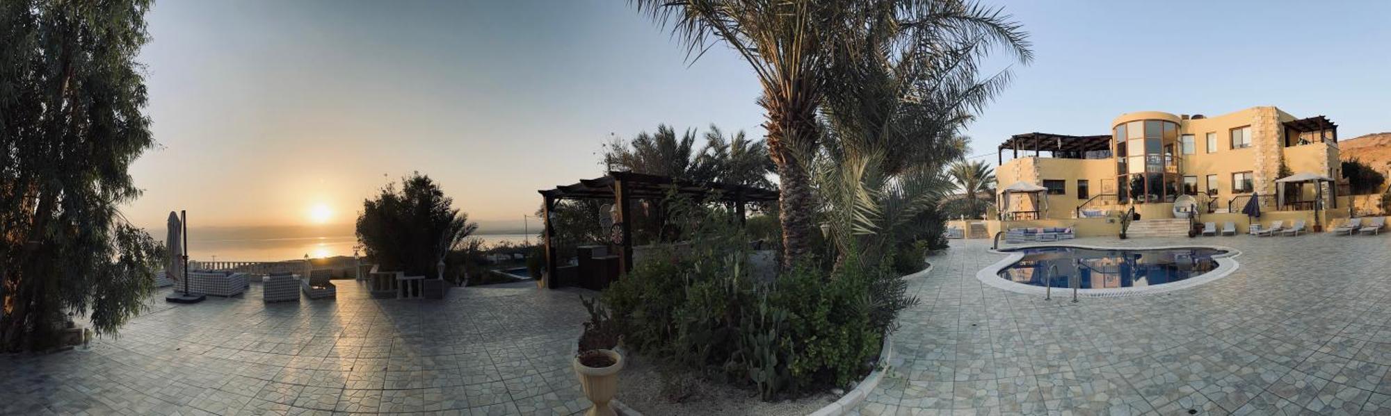 The Precious Guesthouse Sweimeh Buitenkant foto