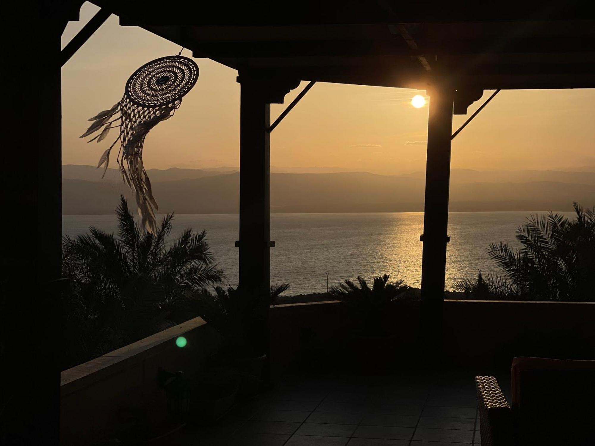 The Precious Guesthouse Sweimeh Buitenkant foto