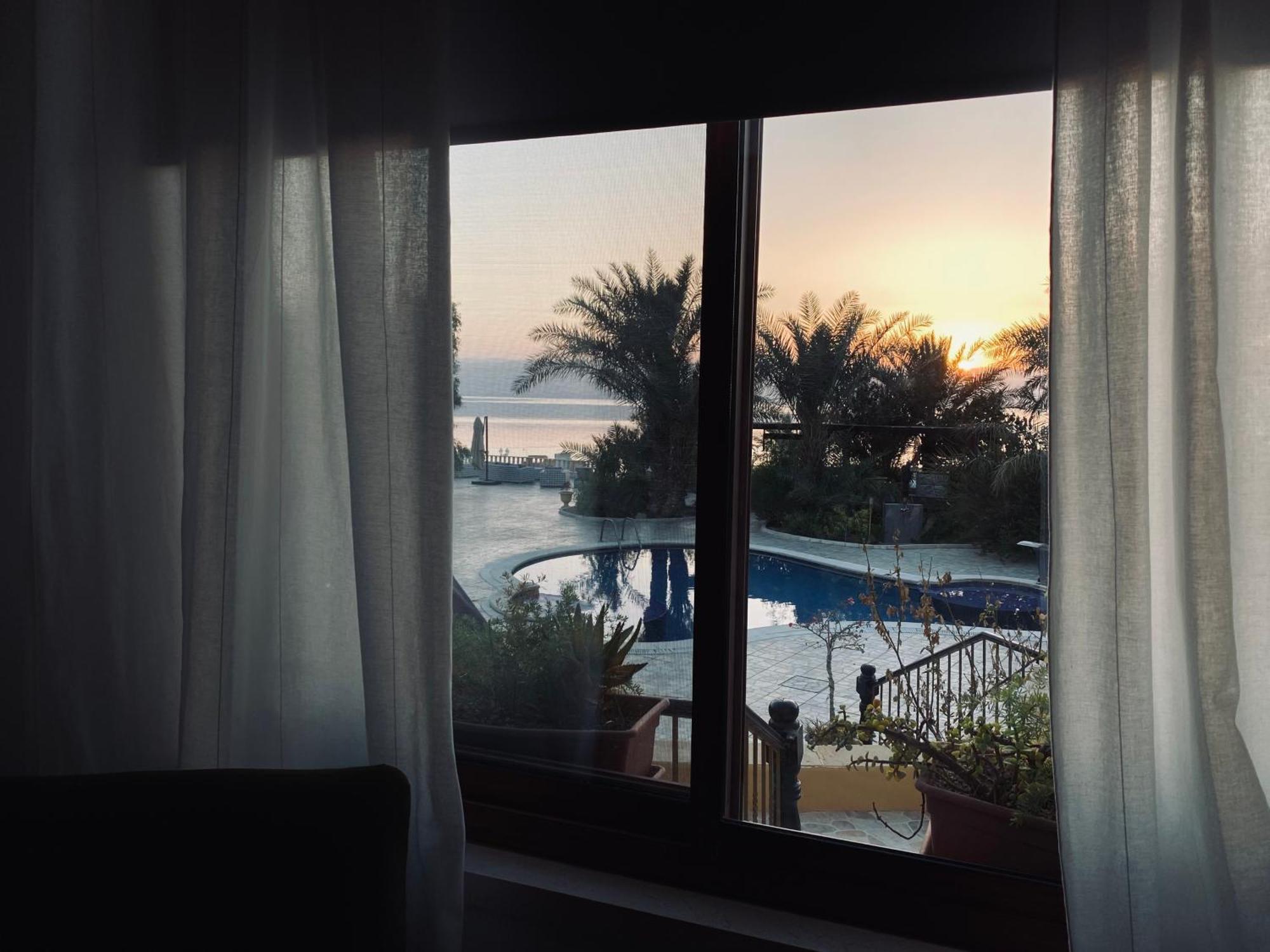 The Precious Guesthouse Sweimeh Buitenkant foto